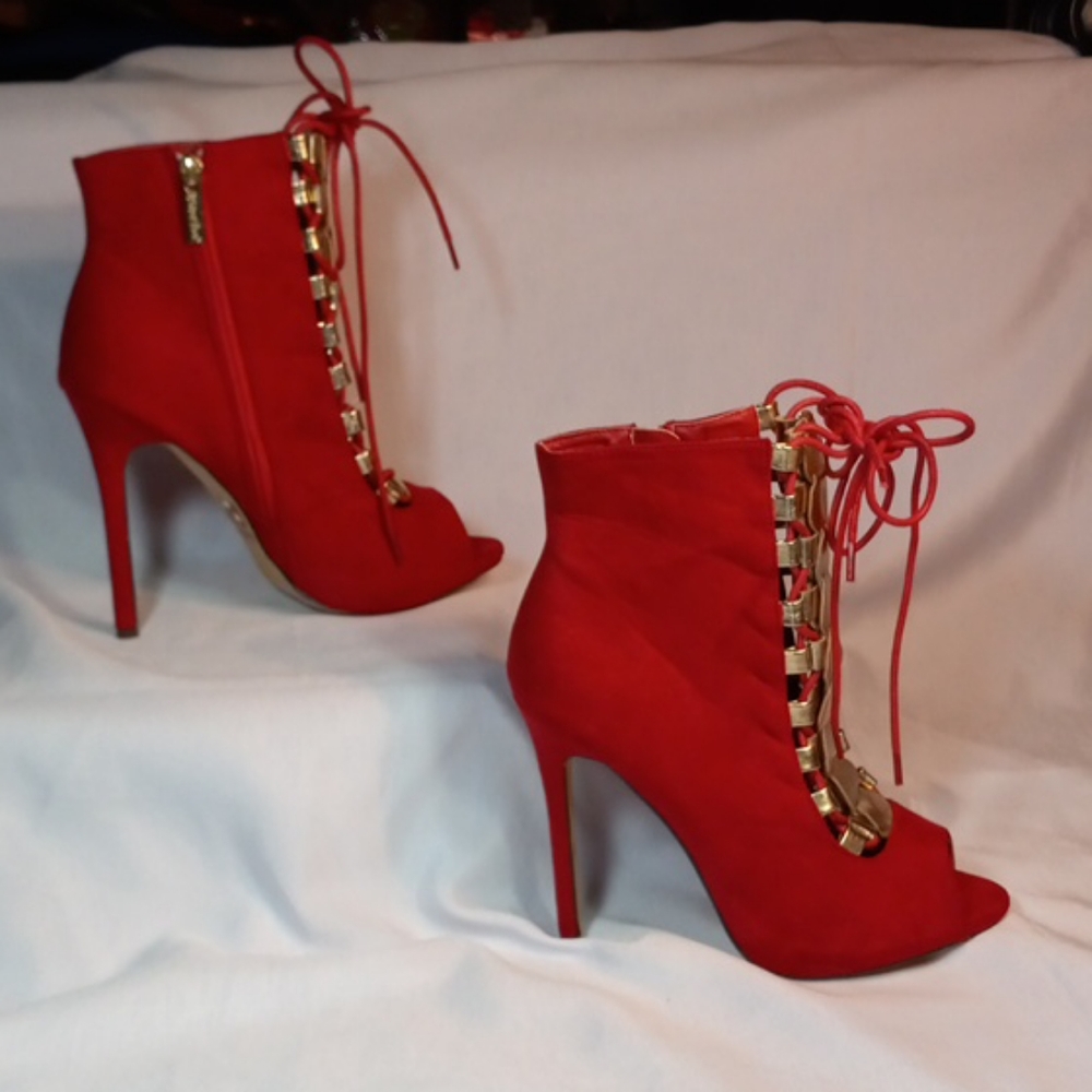 2 Lips Too Booties - Picture 3 of 5